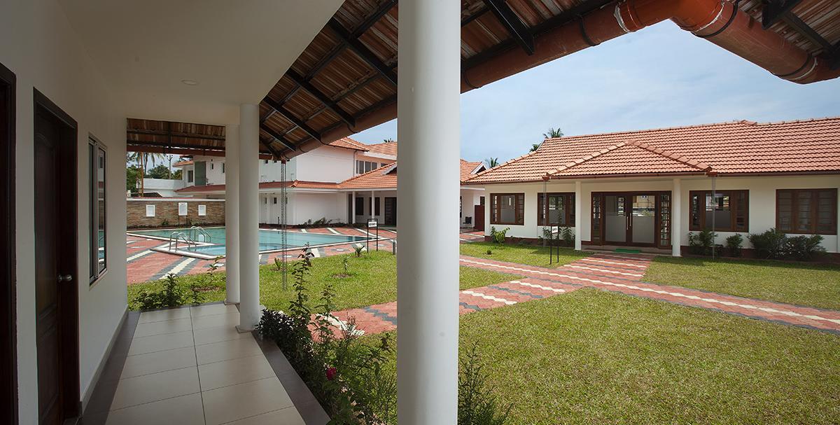 Le Coffee Resort Sultan Bathery Exterior foto
