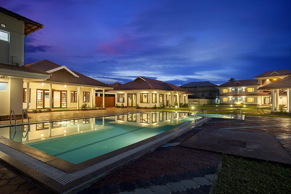 Le Coffee Resort Sultan Bathery Exterior foto