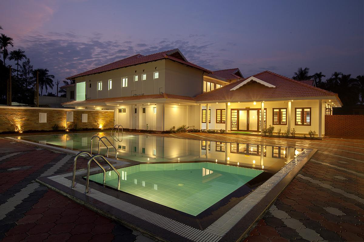 Le Coffee Resort Sultan Bathery Exterior foto